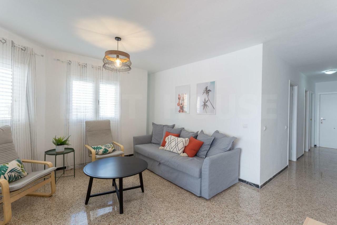 Cozy Apartment In Salinetas Beach. ภายนอก รูปภาพ